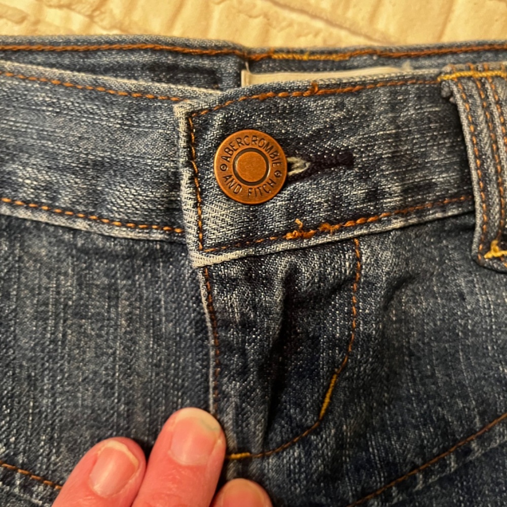 Vintage Y2K Abercrombie and Fitch Pleated Denim Mini Skirt 00 - Picture 2 of 7